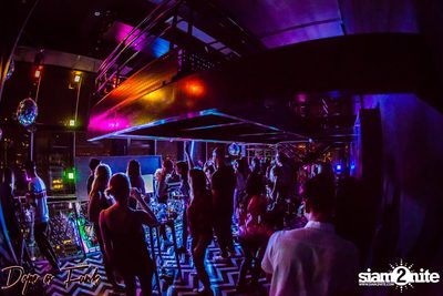 Dope As Funk 90's Throwback at Vanilla Sky Rooftop Bar — photo 111