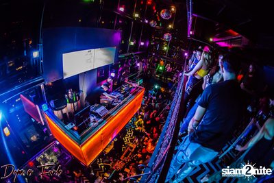 Dope As Funk 90's Throwback at Vanilla Sky Rooftop Bar — photo 112