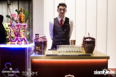 Oat Pramote at TDERM x 455 — photo 3