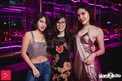Crush Wednesdays นำเสนอ DJ Hedspin ที่ เซ ลา วี — photo 12