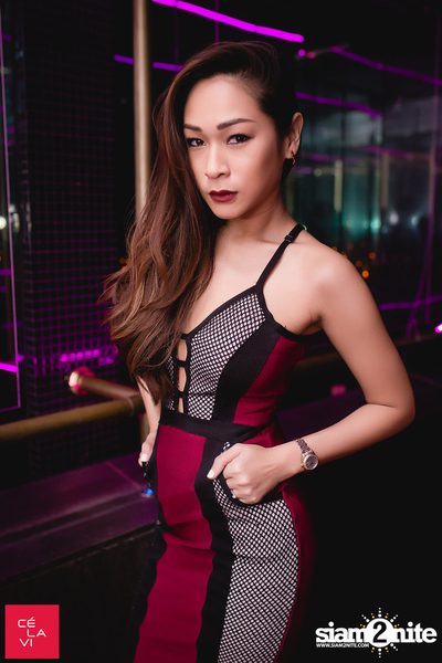 Crush Wednesdays นำเสนอ DJ Hedspin ที่ เซ ลา วี — photo 21