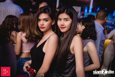 Crush Wednesdays นำเสนอ DJ Hedspin ที่ เซ ลา วี — photo 45