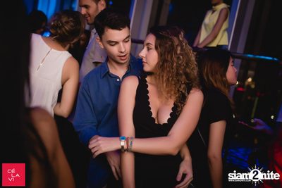 Crush Wednesdays นำเสนอ DJ Hedspin ที่ เซ ลา วี — photo 89