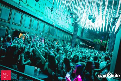 Crush Wednesdays นำเสนอ DJ Hedspin ที่ เซ ลา วี — photo 106