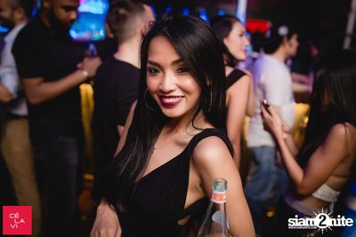 Crush Wednesdays นำเสนอ DJ Hedspin ที่ เซ ลา วี — photo 130