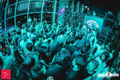 Crush Wednesdays นำเสนอ DJ Hedspin ที่ เซ ลา วี — photo 140