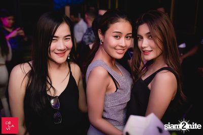 Crush Wednesdays นำเสนอ DJ Hedspin ที่ เซ ลา วี — photo 142
