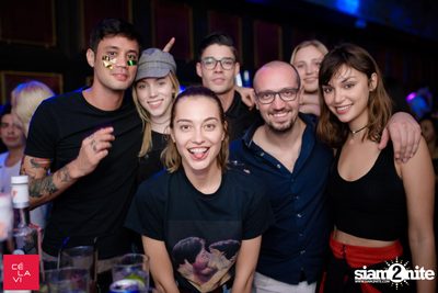Flash Fridays Resident DJ Launch Party กับ Knatz ที่ เซ ลา วี — photo 53