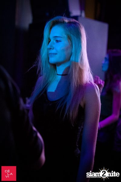 Flash Fridays Resident DJ Launch Party กับ Knatz ที่ เซ ลา วี — photo 69