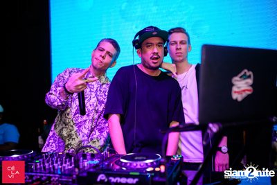 Flash Fridays Resident DJ Launch Party กับ Knatz ที่ เซ ลา วี — photo 95