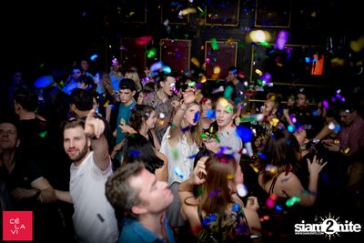 Flash Fridays Resident DJ Launch Party กับ Knatz ที่ เซ ลา วี — photo 100