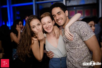 Flash Fridays Resident DJ Launch Party กับ Knatz ที่ เซ ลา วี — photo 121