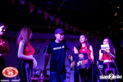 Za Day by Soda Singha​ นำเสนอ Zeal ที่ บริดจ์บาร์  ลาดกระบัง — photo 47