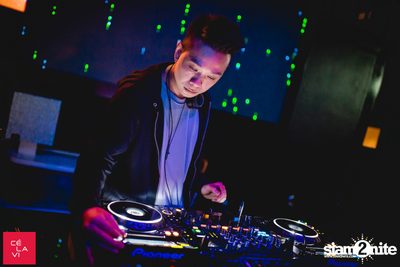 Supersonic Saturdays กับ DJ Groove ที่ เซ ลา วี — photo 11