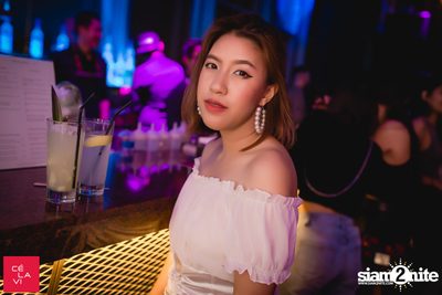 Supersonic Saturdays กับ DJ Groove ที่ เซ ลา วี — photo 32