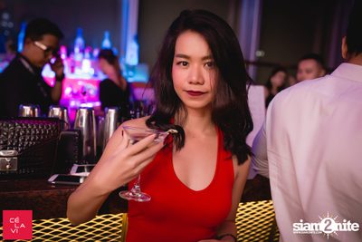 Supersonic Saturdays กับ DJ Groove ที่ เซ ลา วี — photo 34