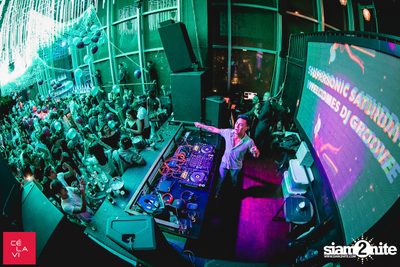 Supersonic Saturdays กับ DJ Groove ที่ เซ ลา วี — photo 65