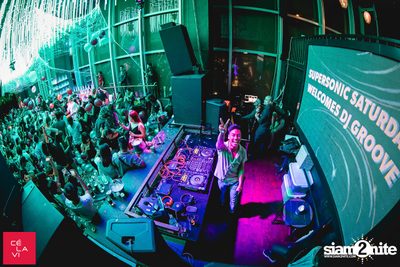 Supersonic Saturdays กับ DJ Groove ที่ เซ ลา วี — photo 66