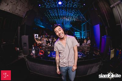 Supersonic Saturdays กับ DJ Groove ที่ เซ ลา วี — photo 82