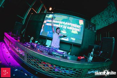 Supersonic Saturdays กับ DJ Groove ที่ เซ ลา วี — photo 87