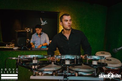 The Bali Connection: Classique Laaura ที่ อะโบฟ อีเลเว่น — photo 51