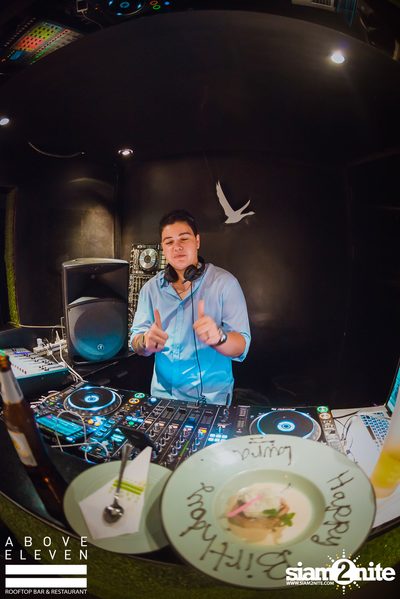 The Bali Connection: Classique Laaura ที่ อะโบฟ อีเลเว่น — photo 121