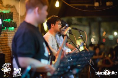 Friday Live at 20Something Bar — photo 122