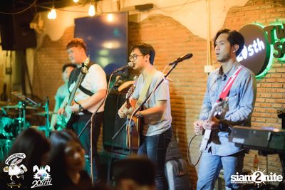 Friday Live at 20Something Bar — photo 10