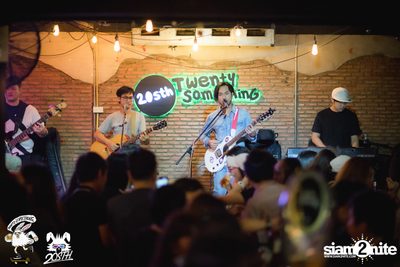 Friday Live at 20Something Bar — photo 145