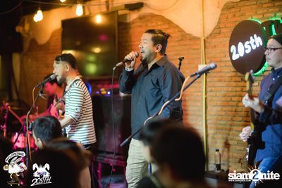 Friday Live at 20Something Bar — photo 68