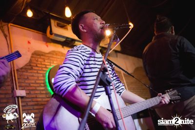 Friday Live at 20Something Bar — photo 203