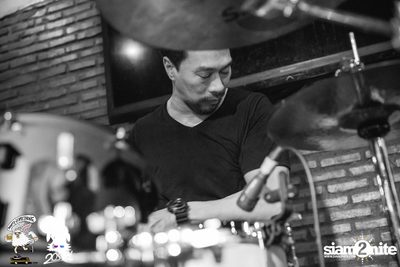 Friday Live at 20Something Bar — photo 90