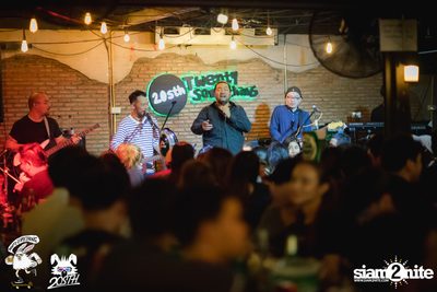 Friday Live at 20Something Bar — photo 106