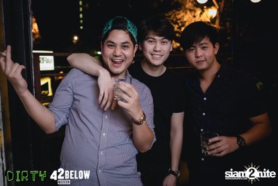 Dirty bar presents BLING — photo 2