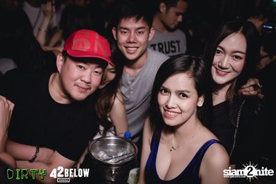 Dirty bar presents BLING — photo 96