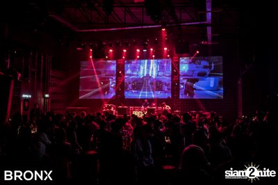 Zeal ที่ บรองซ์ — photo 26