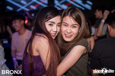 Zeal ที่ บรองซ์ — photo 32