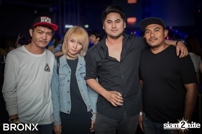 Zeal ที่ บรองซ์ — photo 37