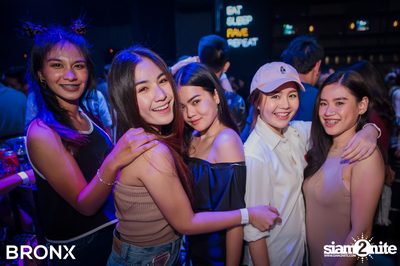 Zeal ที่ บรองซ์ — photo 43