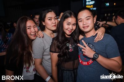 Zeal ที่ บรองซ์ — photo 44