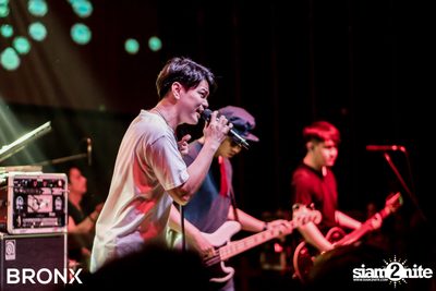 Zeal ที่ บรองซ์ — photo 58