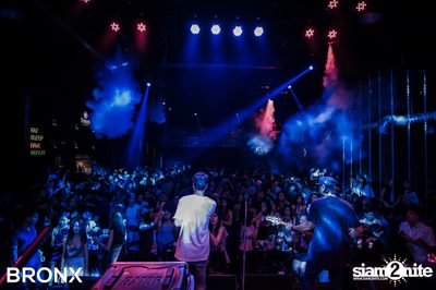 Zeal ที่ บรองซ์ — photo 61