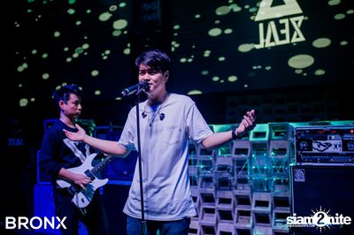 Zeal ที่ บรองซ์ — photo 75