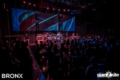 Zeal ที่ บรองซ์ — photo 89
