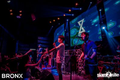 Zeal ที่ บรองซ์ — photo 95