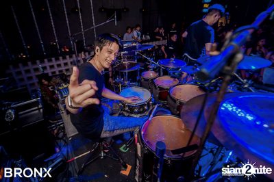 Zeal ที่ บรองซ์ — photo 99