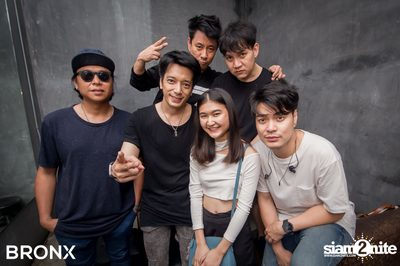 Zeal ที่ บรองซ์ — photo 113