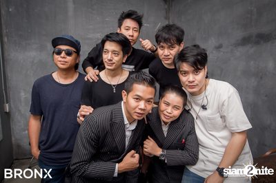 Zeal ที่ บรองซ์ — photo 120