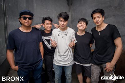 Zeal ที่ บรองซ์ — photo 122