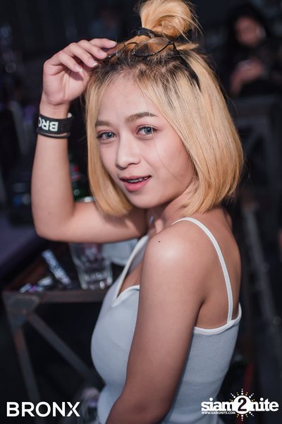 Zeal ที่ บรองซ์ — photo 126